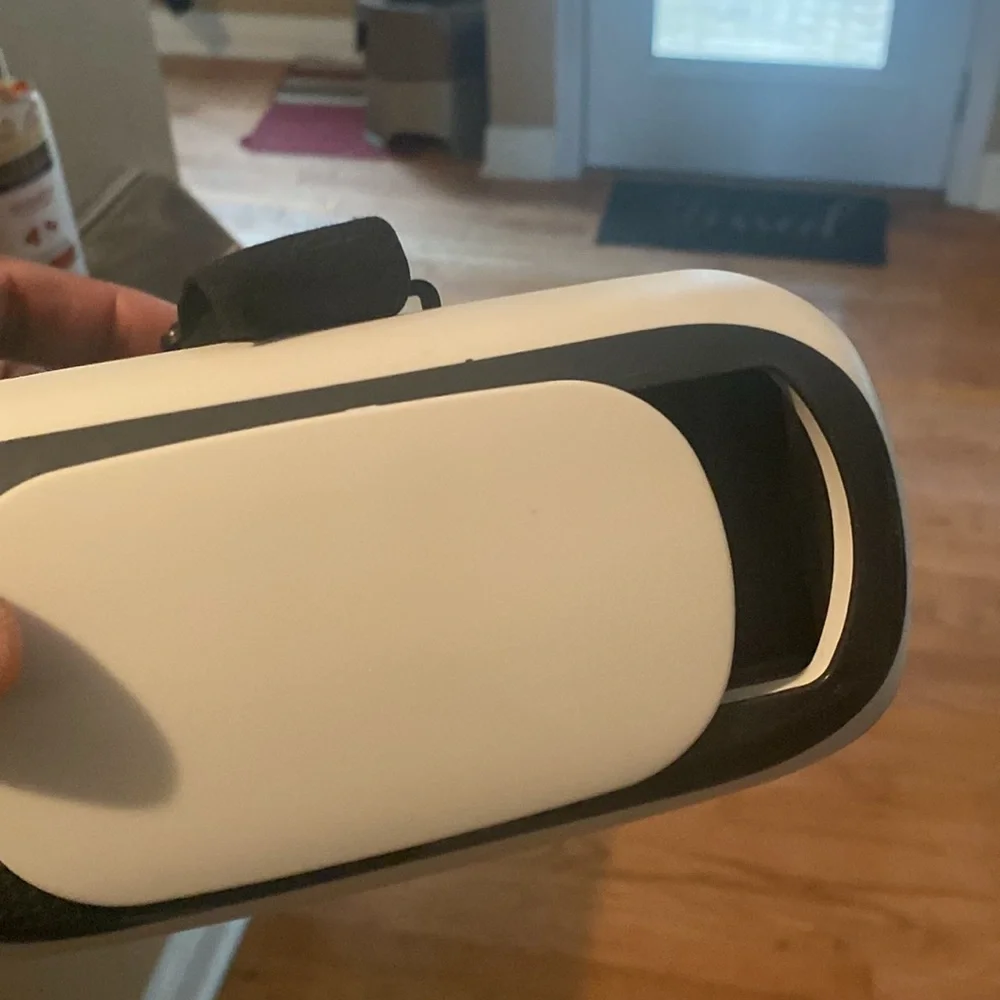 VR headset still working good